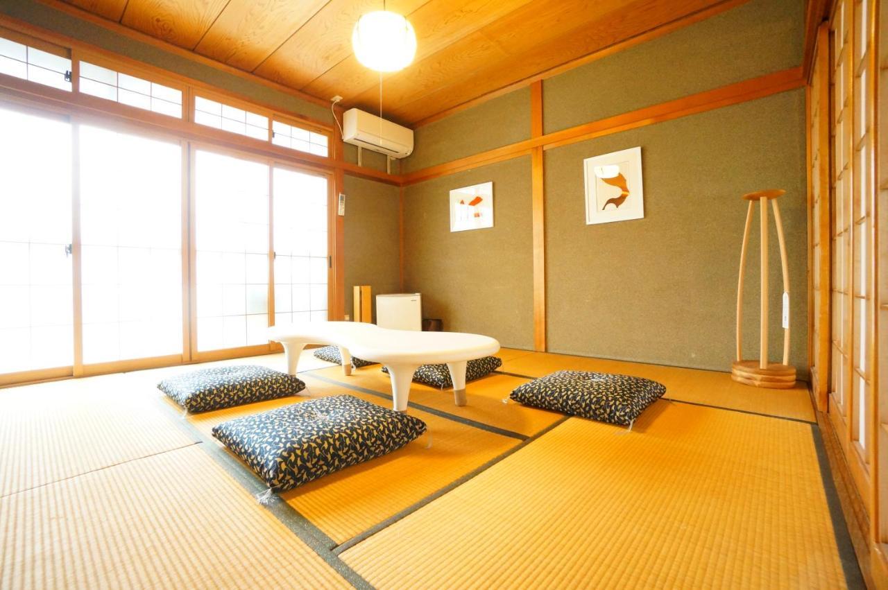 Momiji Takayama Hotel Takayama  Bagian luar foto
