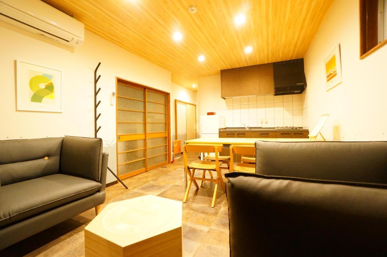 Momiji Takayama Hotel Takayama  Bagian luar foto