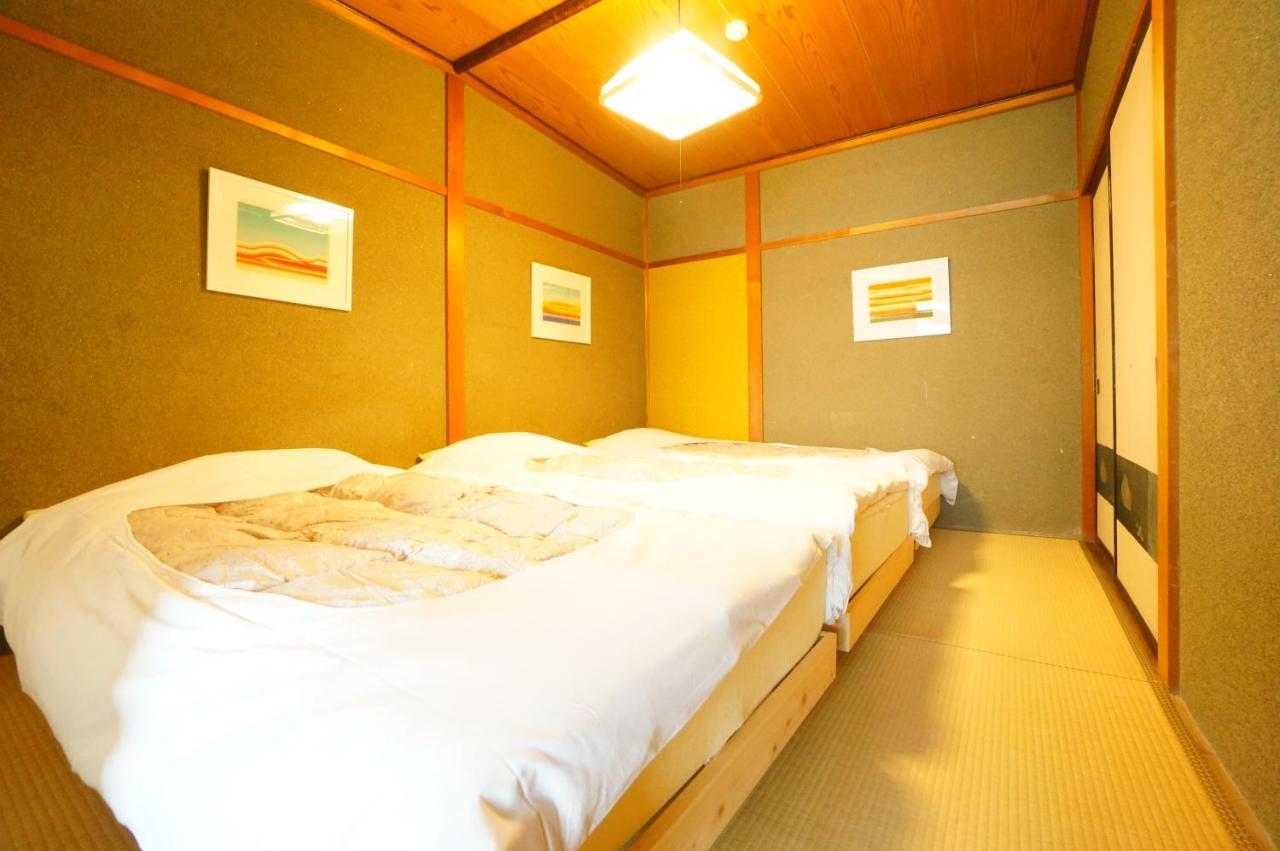 Momiji Takayama Hotel Takayama  Bagian luar foto